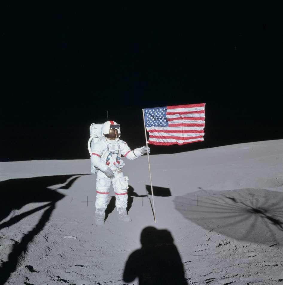 APOLLO 14 Landed Alan Shepard and Edgar Mitchell on