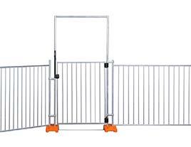 Self-closing gate help you stop your toddlers or pets entering the dangerous area accidently.