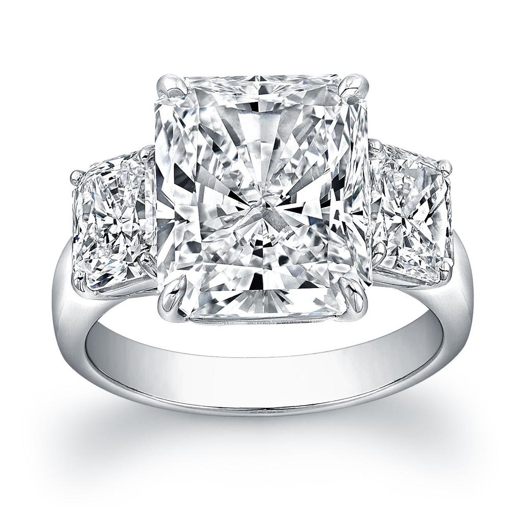 CUT Diamonds are renowned for their ability to transmit light and sparkle so intensely.