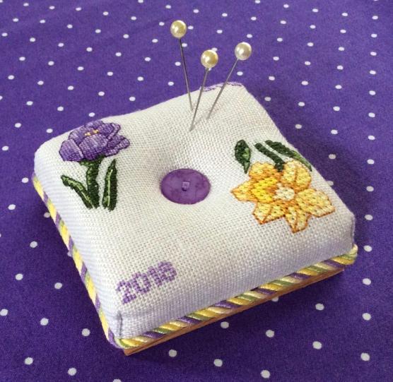 Several stitching options will be given for stitching the sweet little crocus and daffodil.