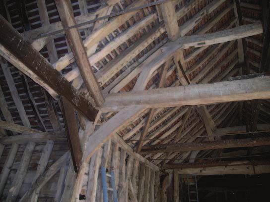 detail in barn.