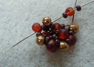 bead B and pass up through the first 2 beads you ve added in
