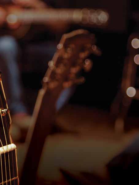 THE PARAMOUNT STORY At Fender, we pride ourselves on crafting acoustic instruments of the highest quality and performance. It s a promise to which we ve been fully committed since the very beginning.