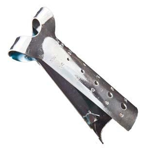 WIRE STRIPPERS & CUTTERS CCPR400, CRT RATCHETING CABLE CUTTER The ratcheting cable cutter features hardened steel blades for superior cutting power and remains durable for the long-term.