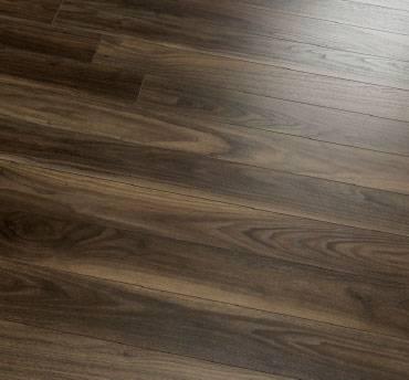 Walnut Dark and atmospheric, walnut laminate will create ambience in your home.