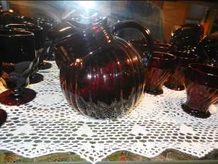 Bismarck, ND This sale features a nice selection of glassware