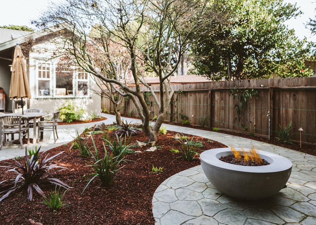7 Things You Need to Know Before Hiring a Landscaping Company 4: TOP QUESTIONS YOU SHOULD ASK YOUR POTENTIAL LANDSCAPER You should never hesitate to ask your landscaper questions.
