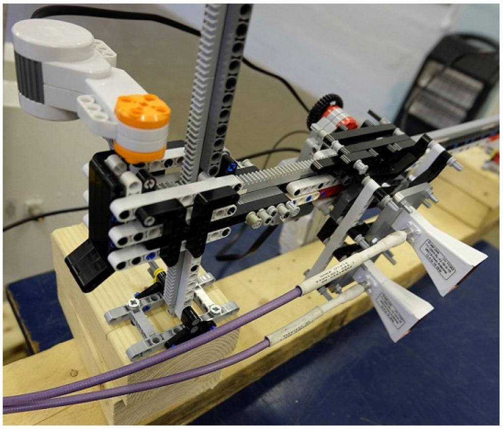 Figure 5: Prototype 3D SAR scanning system.