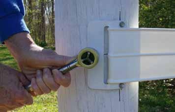 Now that you have installed your end plates you are ready to completely tighten your fence.