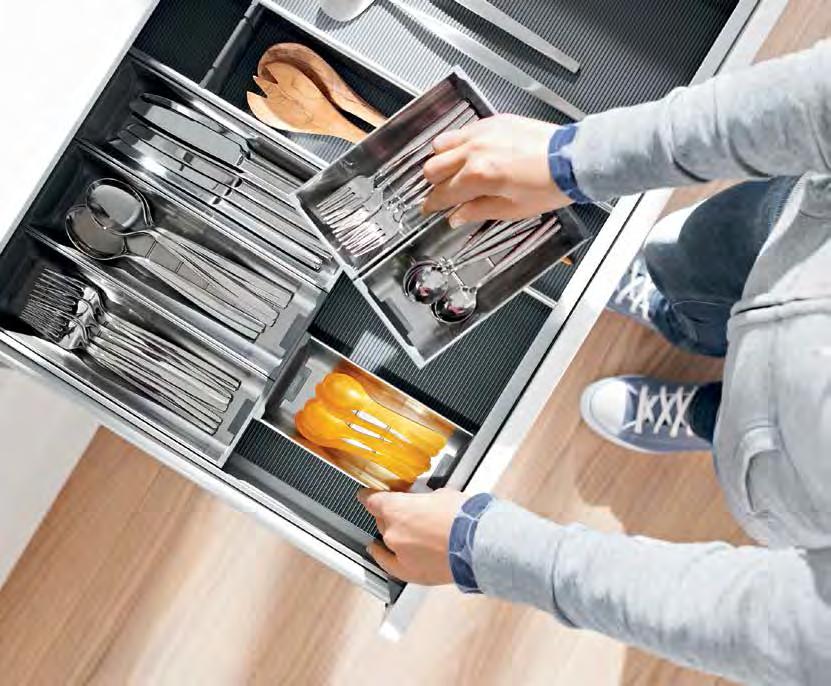 Organisation your way with ORG-LINE Blum s ORG-LINE solutions will help make sure everything has its place and can be easily found when you need it.
