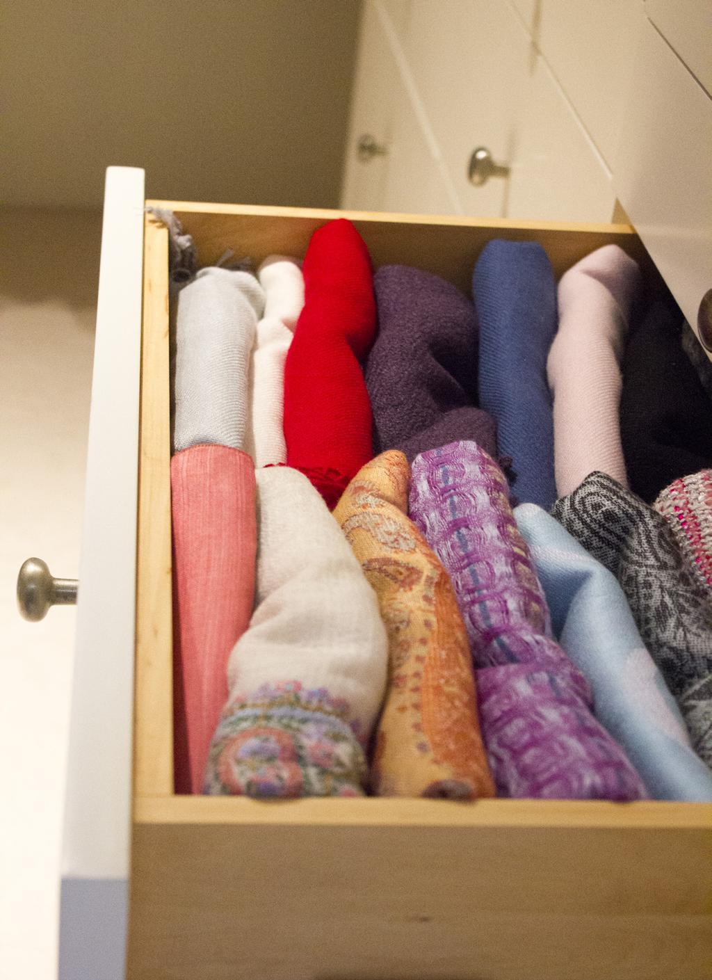 When your life is busy and hectic, it can be hard to imagine taking time to organize your closet.