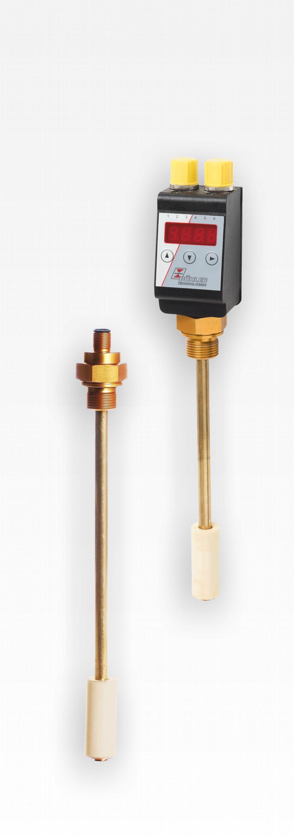 Level switch Nivotemp, Fluidcontrol In hydraulics and lubrication technology the fill level of oil tanks needs to be monitored continuously. ere, modern factory automation requires compatible signals.