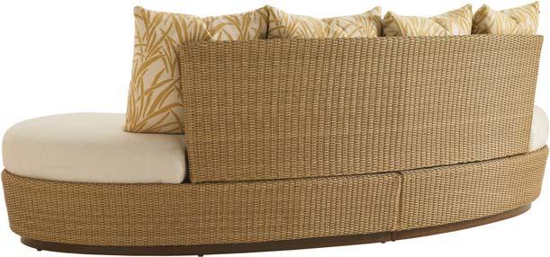 The left and right seating units accommodate separate cushion sets that include two 22" throw pillows