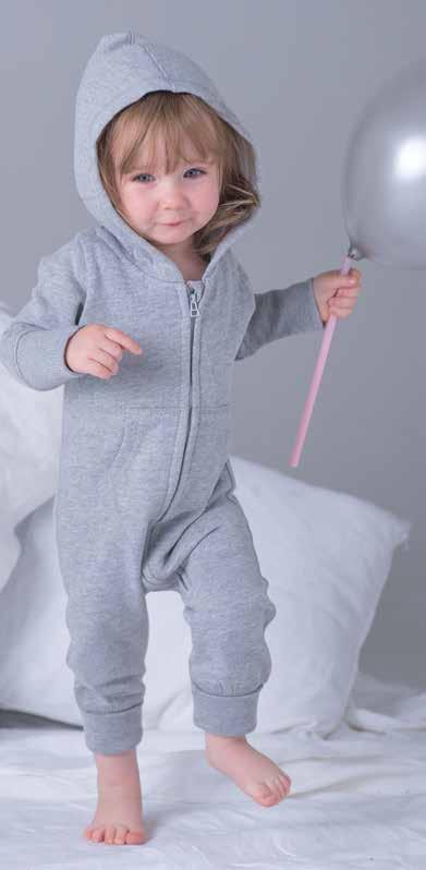 BZ25 Baby All-In-One Brushed inner / Extra-long cuffs at sleeve and legs which can be folded back for improved fit / Flat comfort seams /