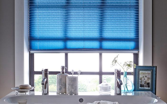 COOL S Bring back the blues - Blues enhance a window space with a quiet confidence and can create a tranquil