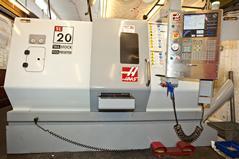 5/8" dia bar capacity through spindle, programmable tailstock and tool setting Hardinge Conquest T42 with Fanuc 18T control 1.