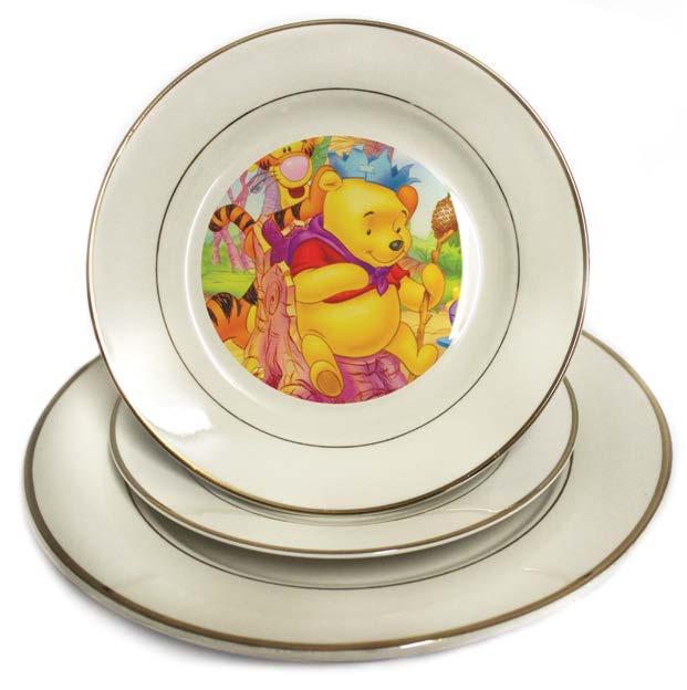 Plates Plates are great to personalise and to brand for any company. They are available with either a gold rim or in plain white, in sizes of 270mm and 200mm.