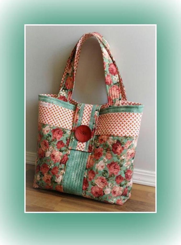 00 Date: March24th @ 9am Rose Fat Quarter Bag Easy to make, roomy and fashionable, this tote features an inner zipper pocket which provides adequate room for