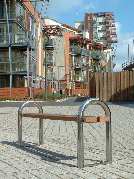 The distinctive arched end profile, which forms an integral armrest and a bench support, is available in galvanised steel, a number of coated options, and stainless steel.