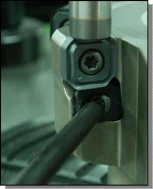 *Note: The adjustable amount should not be over 0.1mm (.004 ). 5.1 5.2 6 Adjust AXIAL RUNOUT by rotating the wrench gradually until it meets the 0.005mm (.