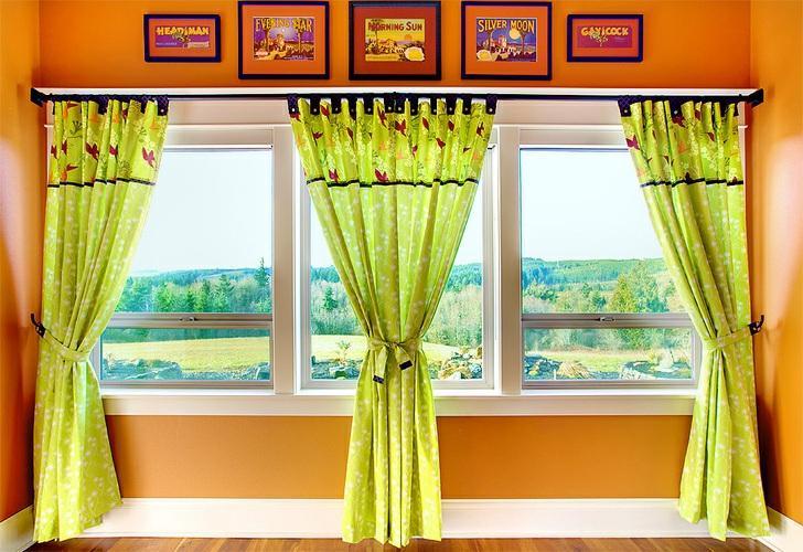 Published on Sew4Home Tab-Top Panel Curtains with Button Accents Editor: Liz Johnson Tuesday, 11 August 2015 1:00 To be perfectly honest, I hate to cover up my windows.
