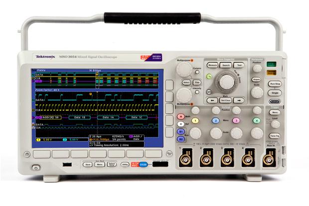 Oscilloscope The oscilloscope allows you to display a voltage waveform as a function of time. The Tektronix scope has many features and we will explore only the most basic features.