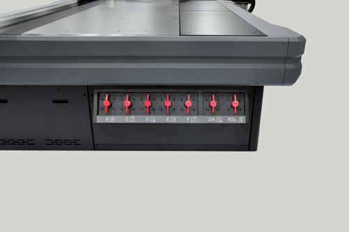 Automatic anti-head crash system protects from head damages during printing as a standard Safety! Alarming sound let operator take precaution for Motion working. Convenient!