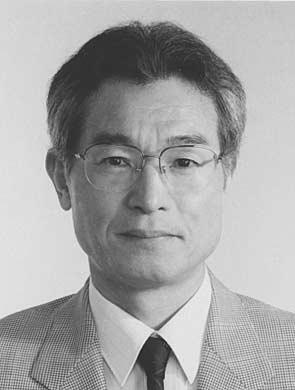 928 IEICE TRANS. COUN., VOL.E85 B, NO.5 AY 2002 Fumiyuki Adachi received his B.S. and r.eng. degrees in electrical engineering from Tohoku University, Sendai, Japan, in 1973 and 1984, respectively.