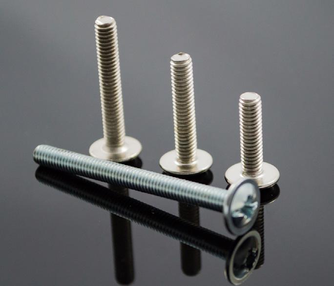 Fasteners CONNECTING SCREW & SLEEVE, M4 With combi-slot head For 16mm or 19mm panel thickness For 5mm hole Description Item Number Length Finish Packing Connecting Screw, M4 02.7401.104.