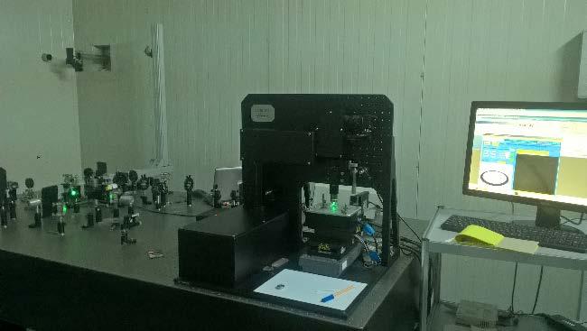 microscope 250 fs, 50 MHz