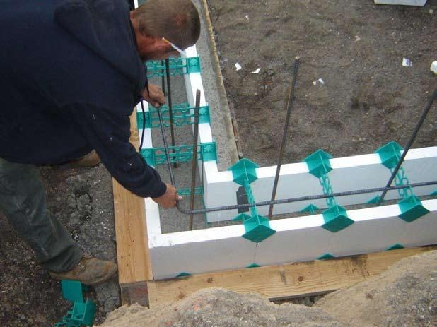 Since the Diamond Snap-Form ICF System is designed to use stacked vertical joints, the Foam-Control EPS pieces remain a constant length for the