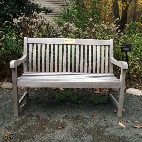 A brass plaque will be inscribed with your tribute and then mounted on the bench.