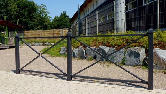 City fence City fences for safety, perfect layout also in bends by hinged clips.