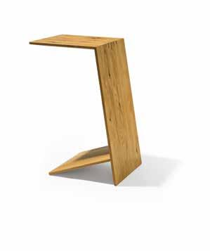 You can lay it down as a practical coffee table or stand it up to make a sophisticated side table. To change its function, simply turn it over. fig.