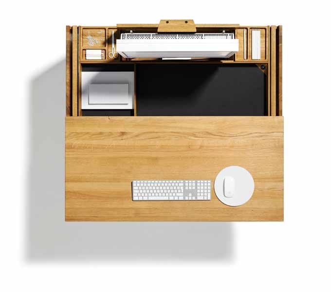 114 cubus cubus 115 cubus The cubus writing desk transforms itself from an elegant dresser into a complete home office and then really shows what it has to offer: an extendable desk top, a