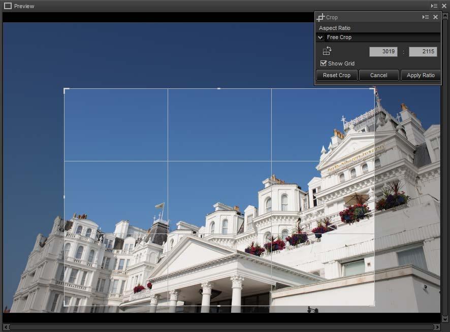 For custom aspect ratios not listed in the aspect ratio menu, select Custom and enter the desired aspect ratio. e Rotate Crop Rotate the crop 90.