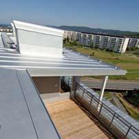 A perfect fit One of the foremost advantages of standing seam roofing is its flexibility. Lindab s steel sheeting is extremely moldable.