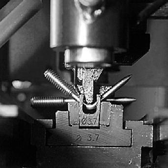 The quality of the fastening system components used must correspond to the quality of those originally tested. 3.