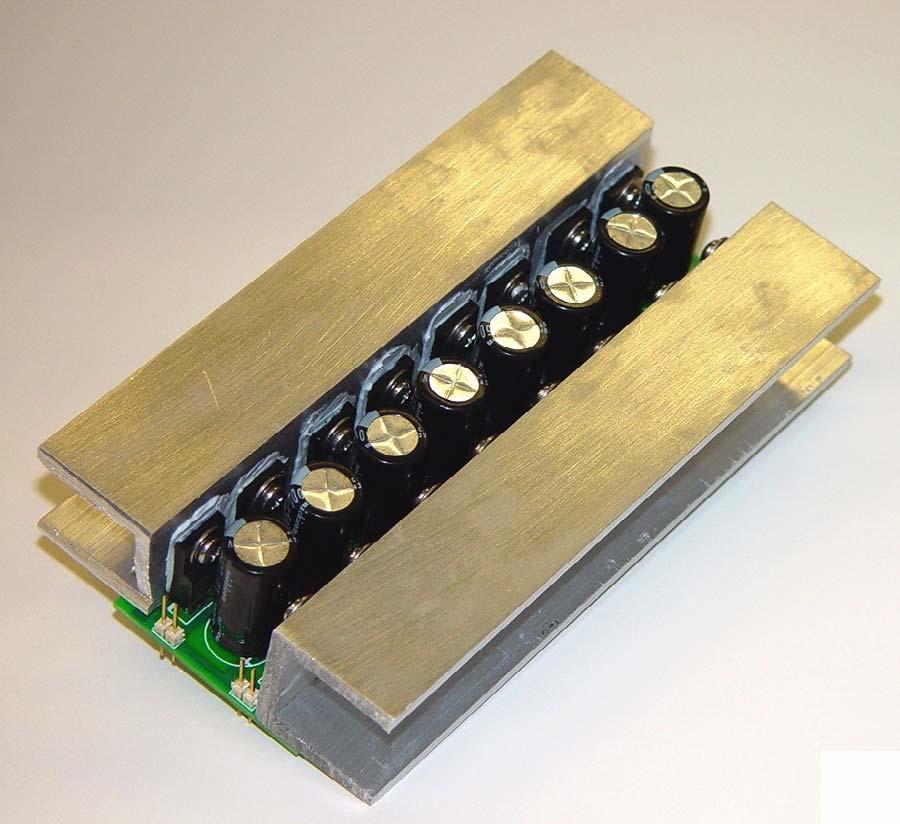 module) universal converter was fabricated and tested in both modes. Fig. 8 shows the photograph of the converter.