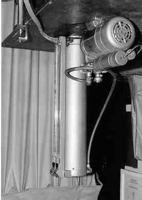Figure 3 shows the drawing of the fixture and the photograph of the fixture and the pneumatic gauge. 3.2 Experiments The new insert was first positioned in the fixture and the initial pneumatic gauge reading was obtained.