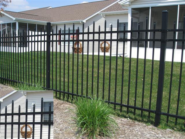 Majestic is available in 2 or 3 rail selections with or without a flush bottom rail. In addition, decorative rings and butterfly scrolls can be added to dress up your fence to a more custom look.