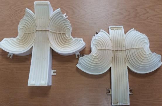 Both Polyamide (Nylon) and Alumide (Aluminium infused nylon) were printed to test the capabilities of the tooling