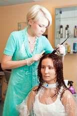 Hairdressers Capes VÊTEMENTS CLOTHES Polyethilene (PE) hair colouring cape.