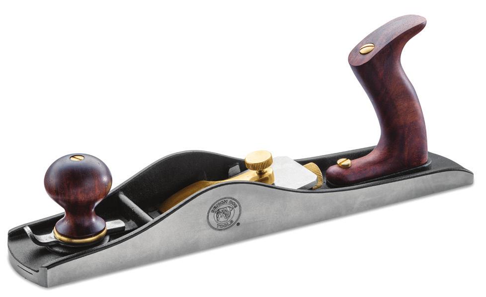 The Low Angle Jack Plane is a hybrid design that is lighter than a conventional bench plane and easier to set up.