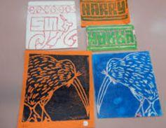 Polystyrene Printing (Press printing) http://harrymb4.edublogs.org/2011/08/25/how-to-relief-print-withpolystyrene/ 1. Draw or make an impress of an image or pattern onto a polystyrene printing tile.