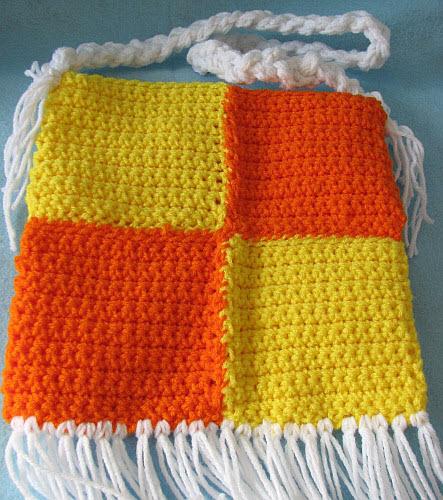 (or colors you like). Sew the blocks tog alternating color.