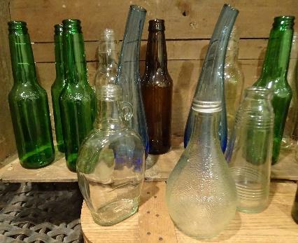 00 5 8 #45 - Bottles/Vases,