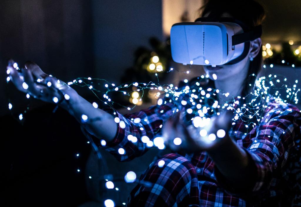 Bring Imagination to Life with Virtual Reality: Everything You