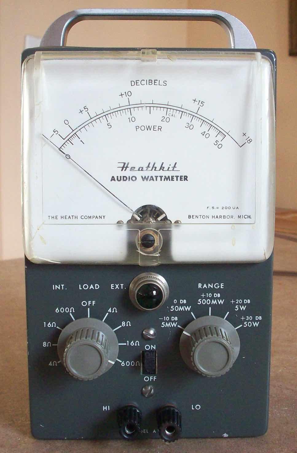 RF Newsletter Orange County Amateur Radio Club www.w6ze.org Heathkit of the Month #88: by Bob Eckweiler, AF6C ELECTRONIC TEST EQUIPMENT Heathkit AW-1 Audio Wattmeter.