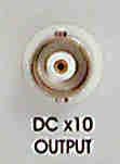 (8) DC x10 OUTPUT BNC connector providing the measured DC signal with a fixed amplification of 10. This signal is not filtered.